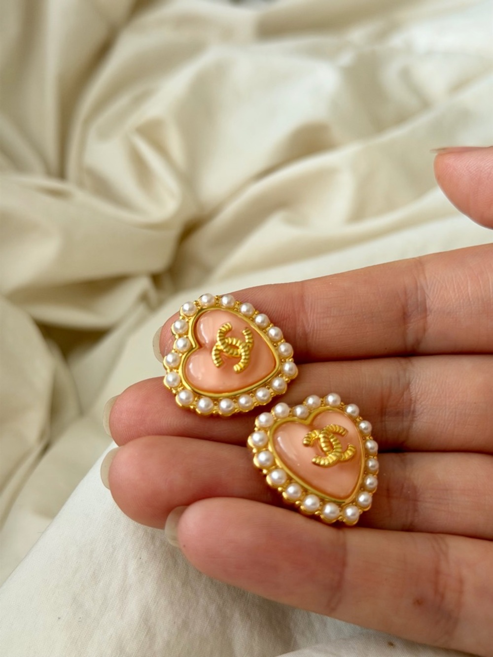 CHANEL Peach Heart Pearl-Trimmed CC Post Back Earrings - Picture 4 of 10